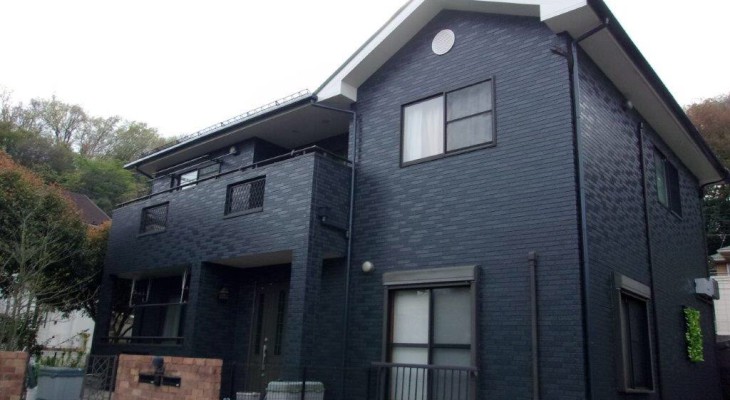 外壁塗装・屋根の棟板金ジョイントコーキング補修｜東京都八王子市のA様邸の塗り替えリフォーム